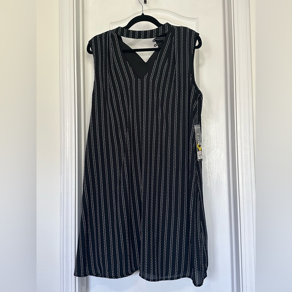 Black and White Striped Sleeveless Dress